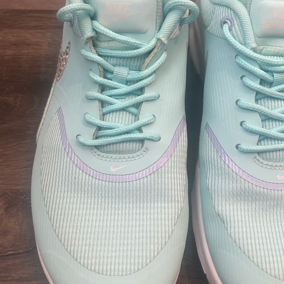 RARE 🌟 💫 😎 2014 Nike Air Max Thea in Glacier Ice with swarovski crystals - Picture 4 of 10
